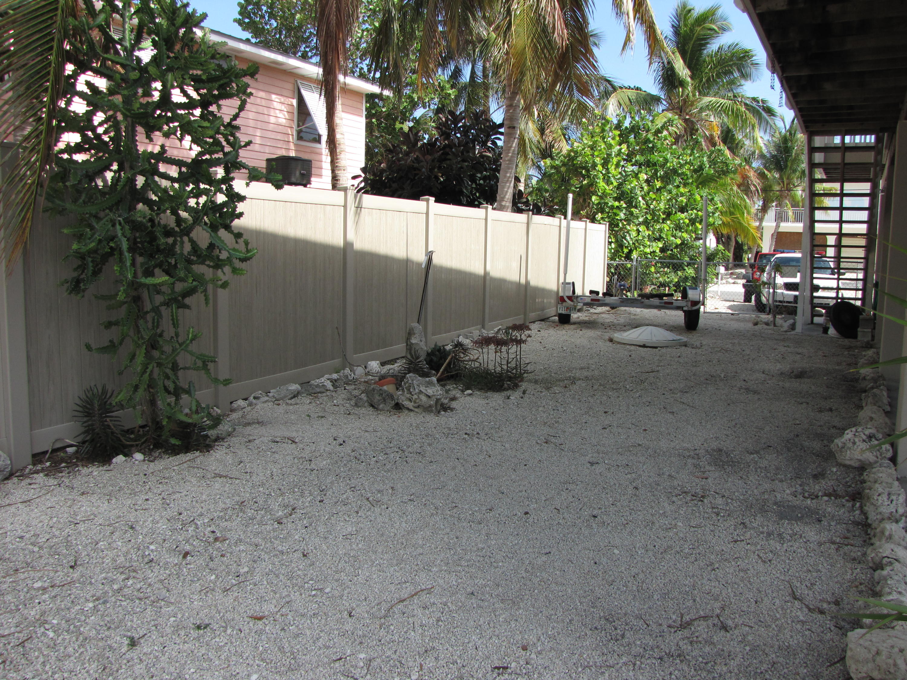 28571 Maracaibo Road Summerland Key, FL 33042 - Photo 31 of 35 IMG_0794