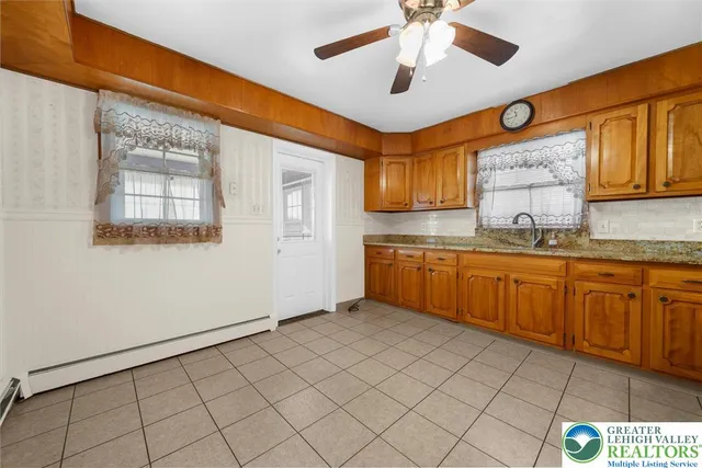 $374,900 | 1819 10th Street, Bethlehem, PA 18020