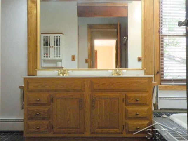 7341 Shattuck Road Saginaw, MI 48603 - Photo 4 of 15 20036249-3.JPG