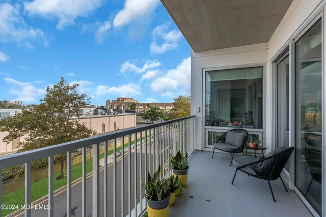 $714,999 | 432 Ocean Boulevard North, Unit 118, Long Branch, NJ 07740