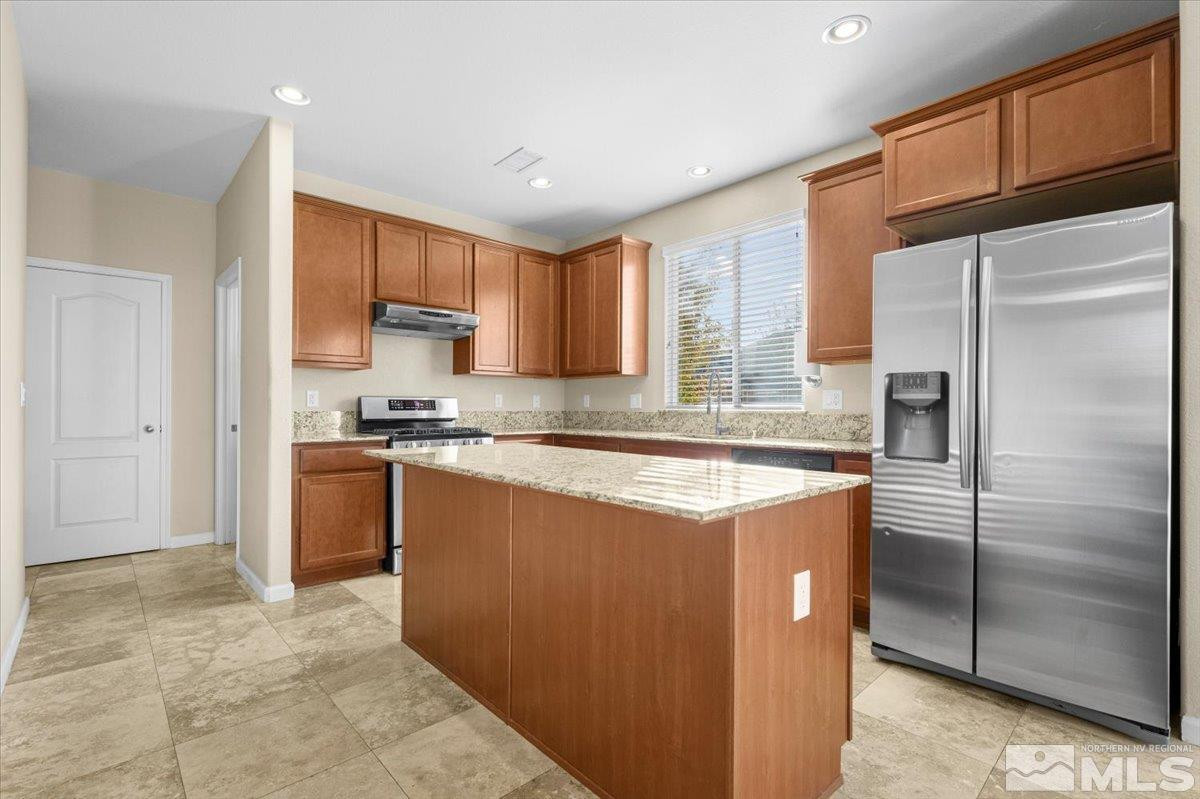 11665 Verazae Drive Reno, NV 89521 - Photo 4 of 34 Photo 4