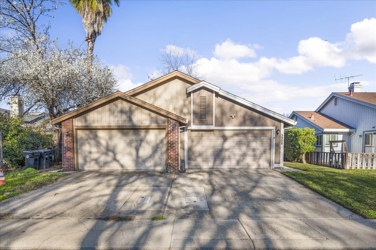 5908 El Sol Way Citrus Heights, CA 95621 - Photo 6 of 28