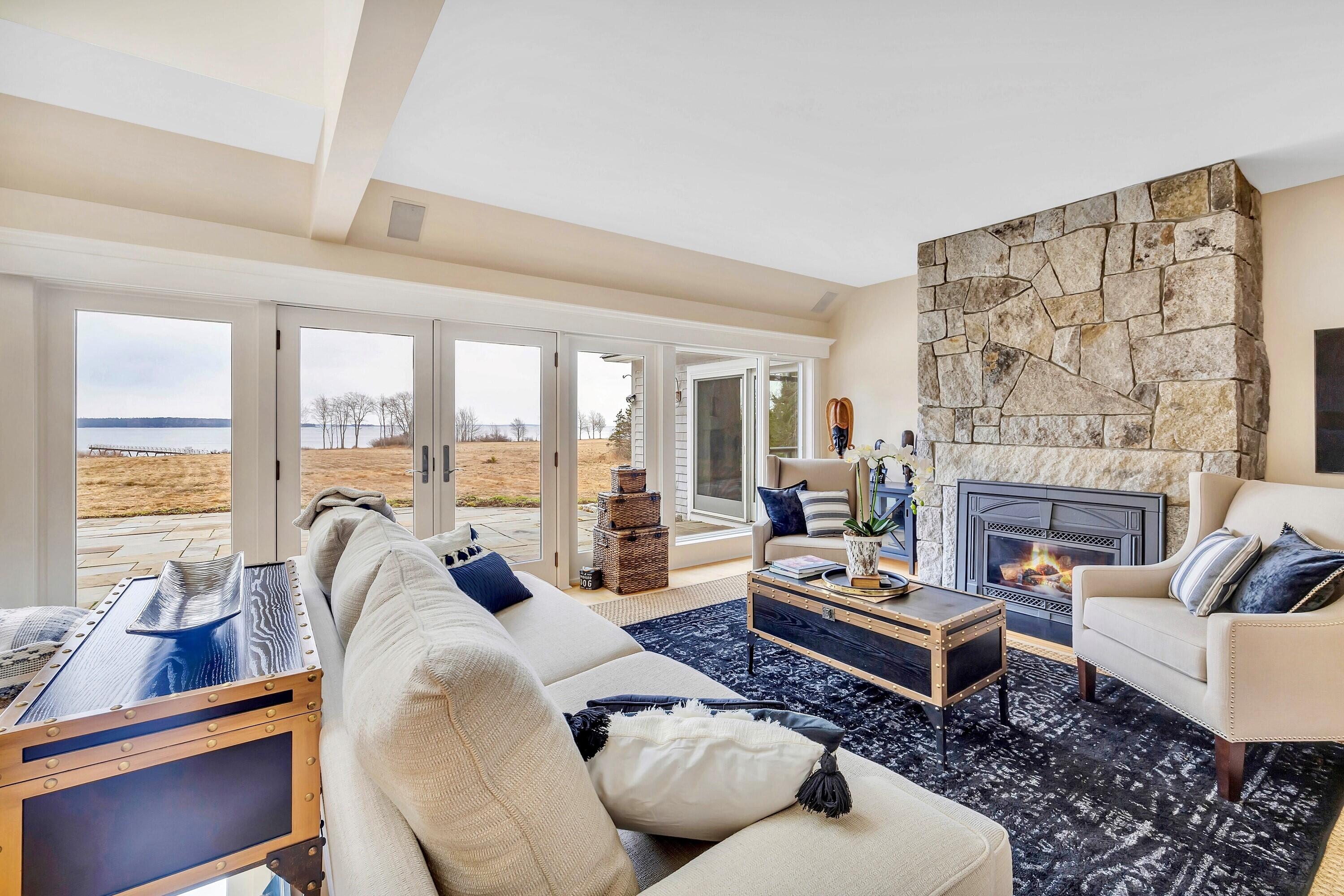 93 Harriman Point Road Brooklin, ME 04616 - Photo 5 of 96 5