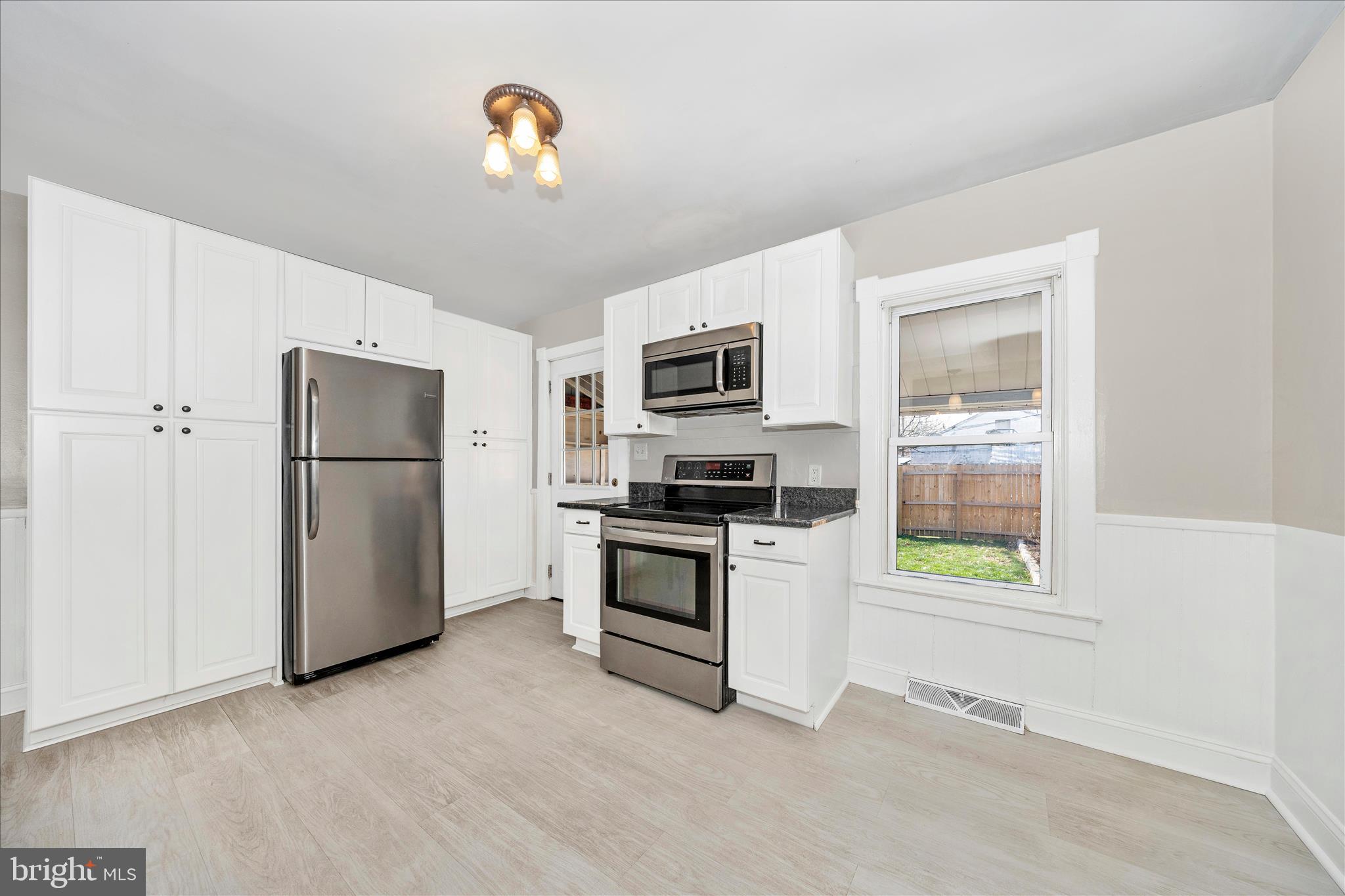 202 Maple Avenue Frederick, MD 21701 - Photo 13 of 41 Kitchen