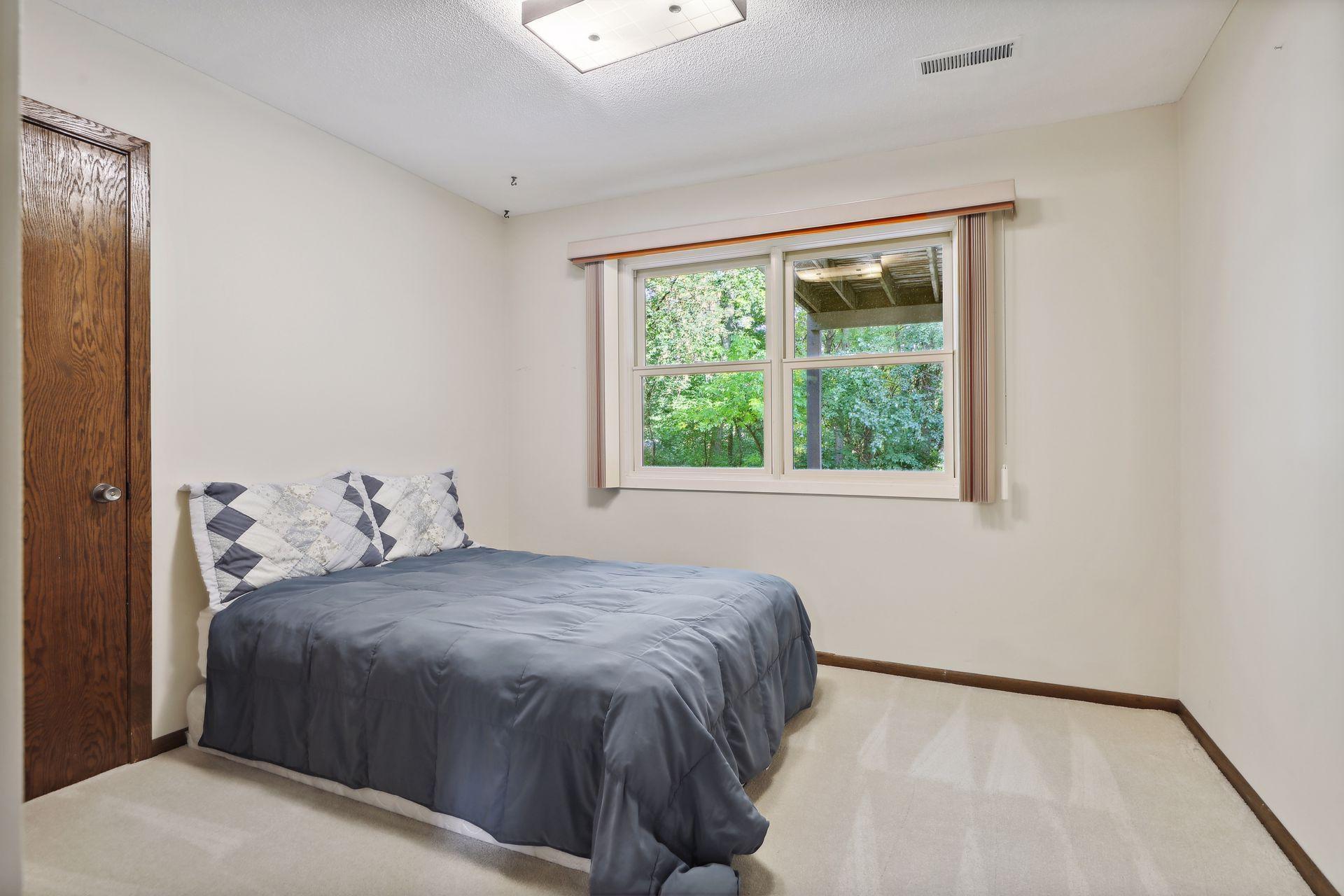 1307 Amble Road Arden Hills, MN 55112 - Photo 11 of 15 Gallery Image 11