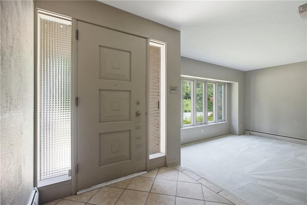 650 Scrubgrass Road Pittsburgh, PA 15243 - Photo 11 of 50 Beautiful Entryway