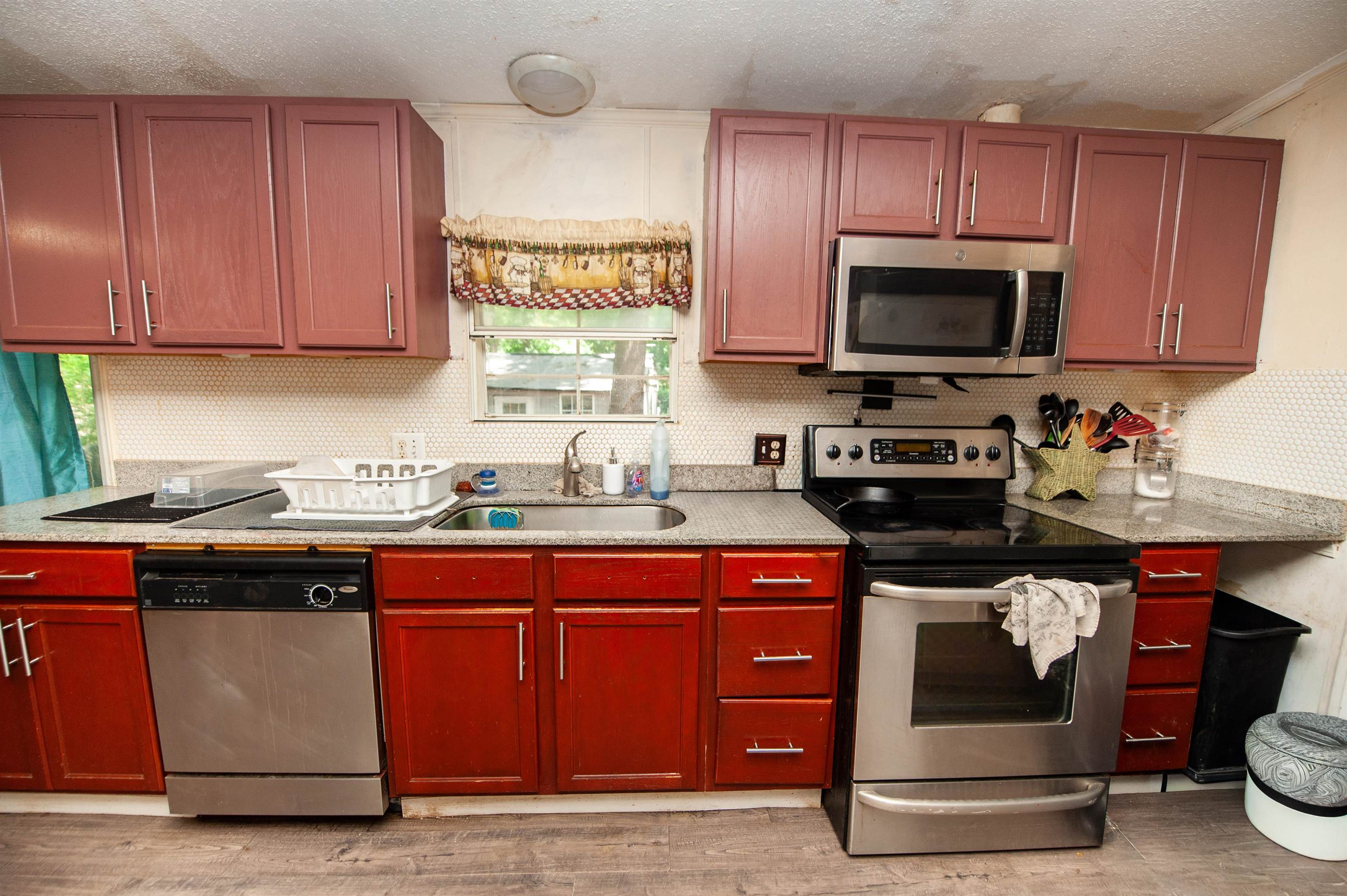 2181 East Georgia Road Woodruff, SC 29388 - Photo 11 of 21 Gallery Image 11