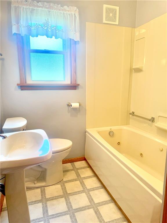 263 Evans City Road Butler, PA 16001 - Photo 18 of 46 Gallery Image 18