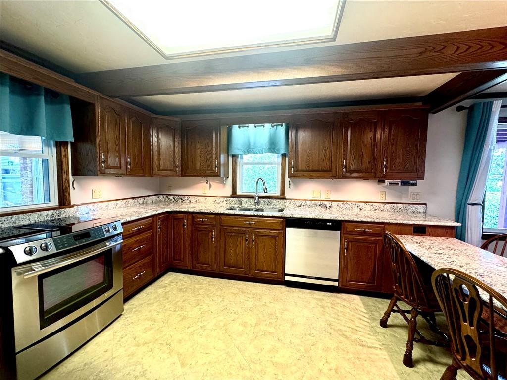 263 Evans City Road Butler, PA 16001 - Photo 8 of 46 Gallery Image 8