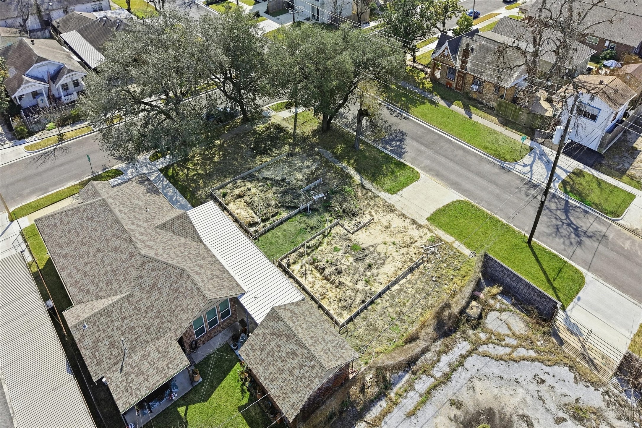 116 Everton Street Houston, TX 77003 - Photo 8 of 14 a view of an outdoor space and seating area