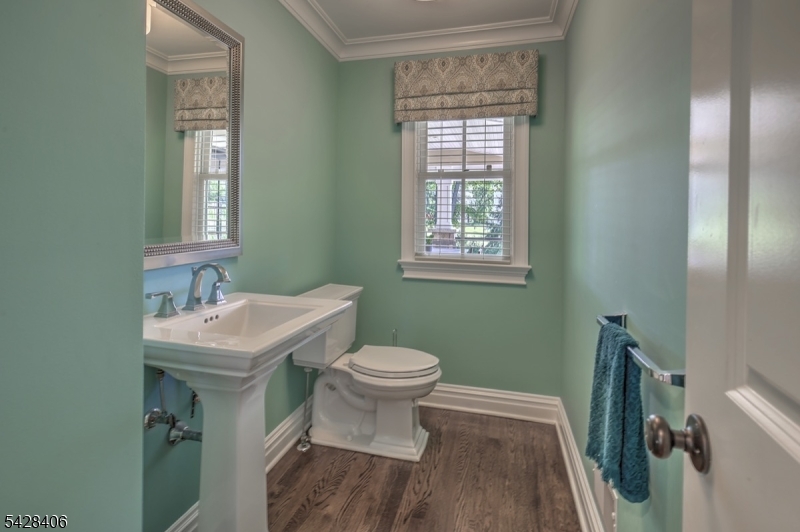 40 Sunnybrook Road Bernards, NJ 07920 - Photo 15 of 30 a bathroom with a sink toilet and a mirror