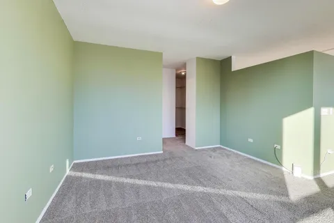 $275,000 | 701 South Wells Street, Unit 1402, Chicago, IL 60607