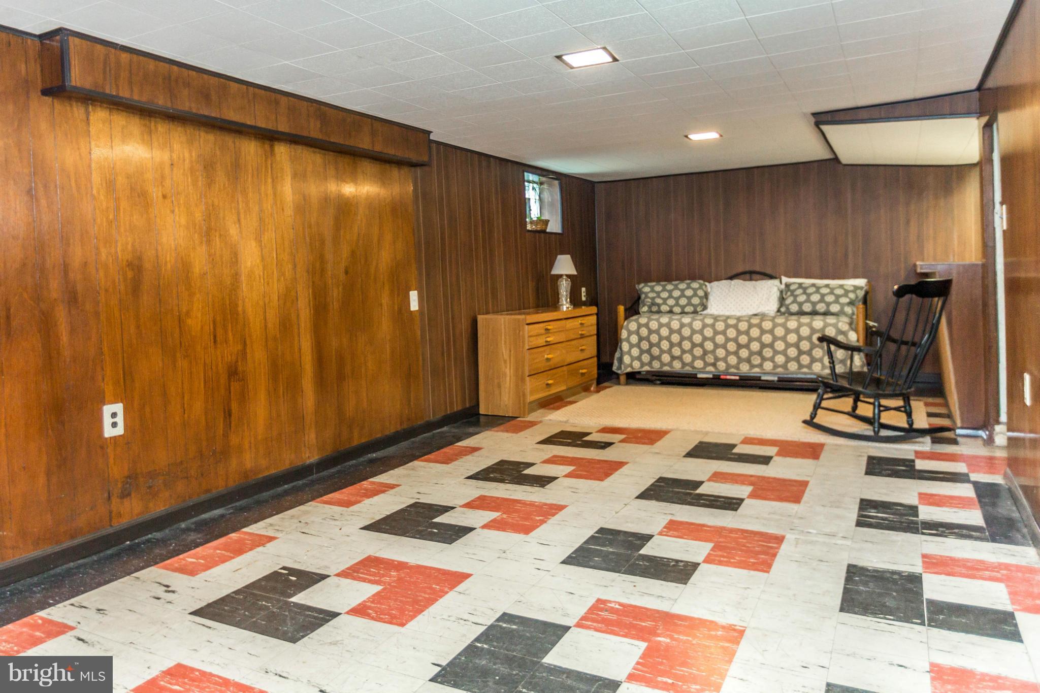 2508 Linwood Road Baltimore, MD 21234 - Photo 23 of 27 Club Room