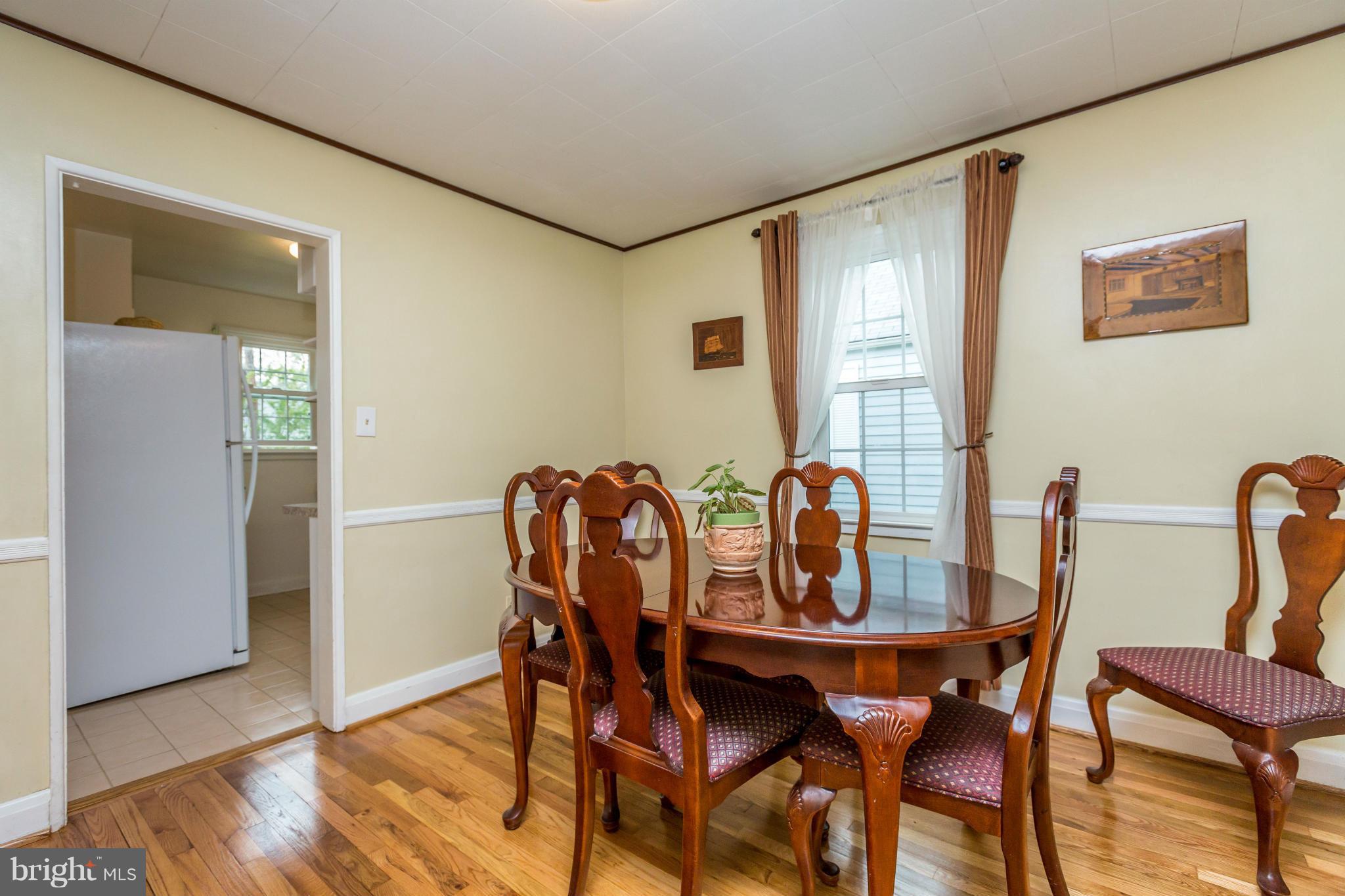 2508 Linwood Road Baltimore, MD 21234 - Photo 7 of 27 Dining Room