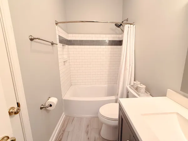 $297,000 | 305 Dakota Drive, Spring Hill, TN 37174