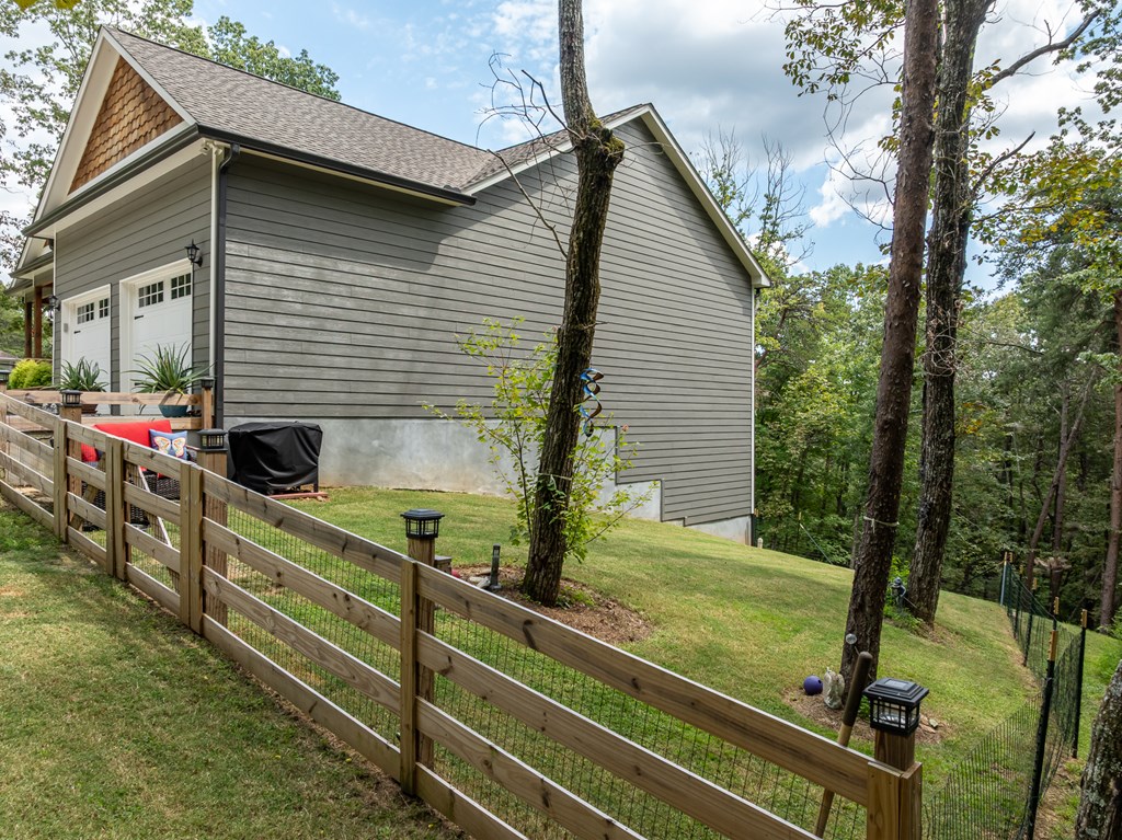 297 Greystone Road Talking Rock, GA 30175 - Photo 19 of 71 Gallery Image 19