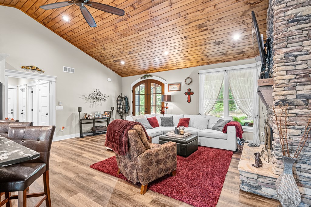 297 Greystone Road Talking Rock, GA 30175 - Photo 32 of 71 Gallery Image 32