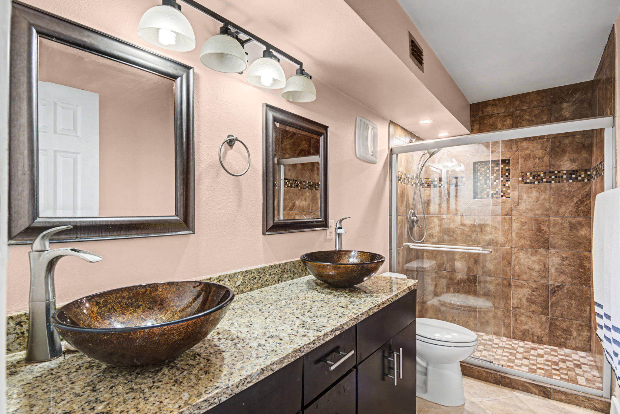 30 Moreno Point Road, Unit 306B Destin, FL 32541 - Photo 3 of 47 16-Dolphin_Pointe_306B_20260216_76