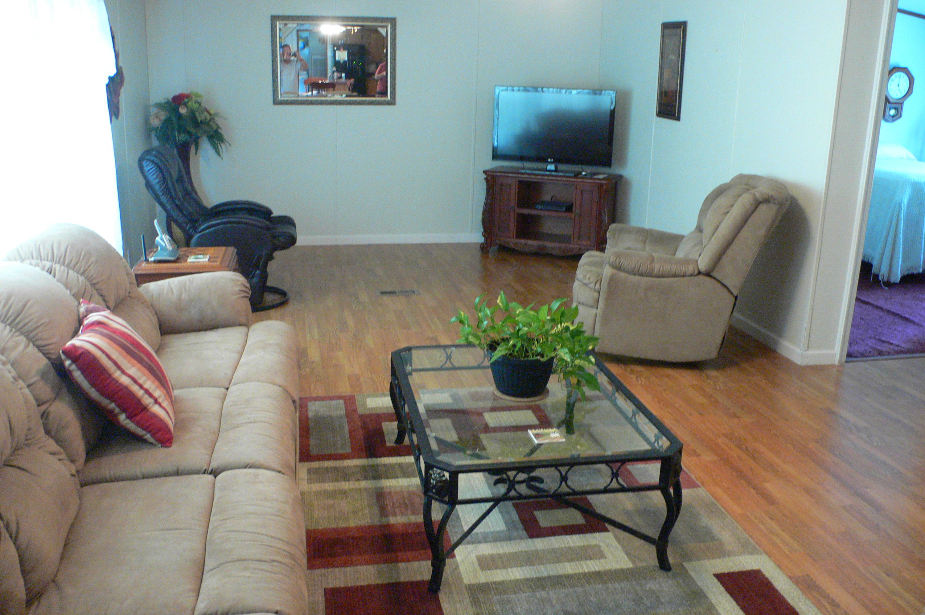 535 Strader Road Powell, TN 37849 - Photo 11 of 26 Family Room