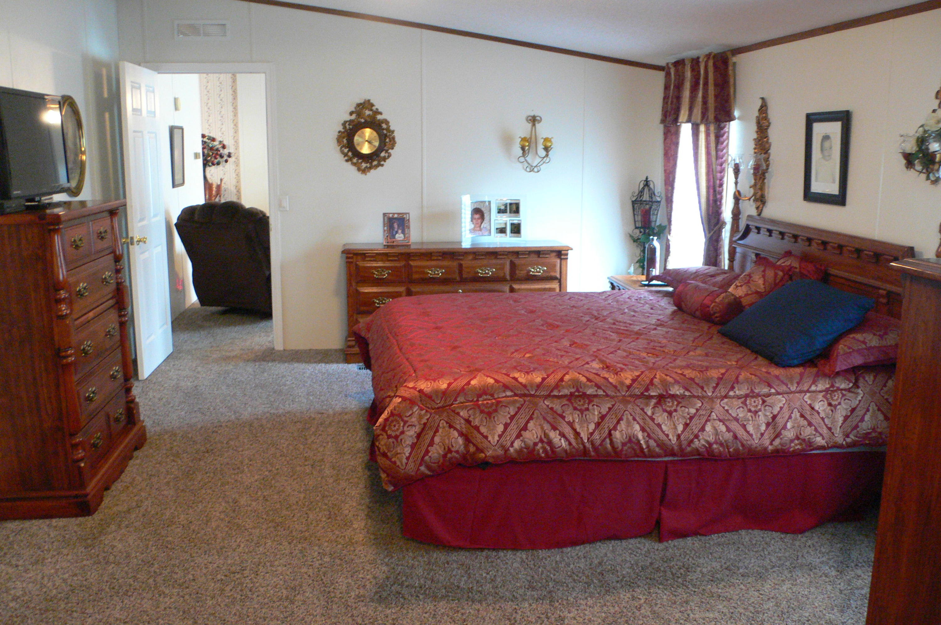 535 Strader Road Powell, TN 37849 - Photo 16 of 26 P1050613