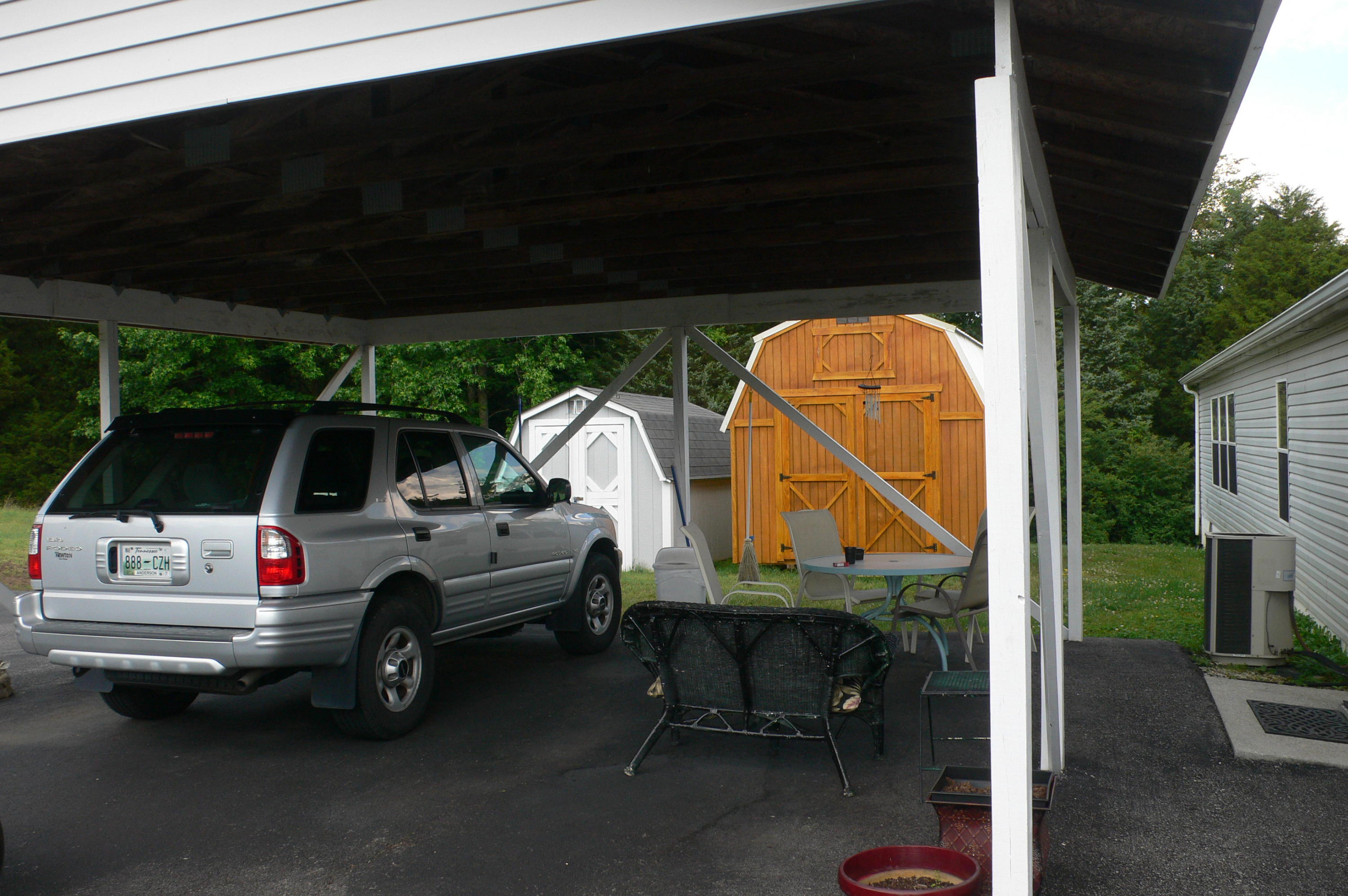 535 Strader Road Powell, TN 37849 - Photo 26 of 26 @ car Carport