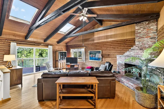 $899,000 | 30 Manzanita Avenue, Novato, CA 94945