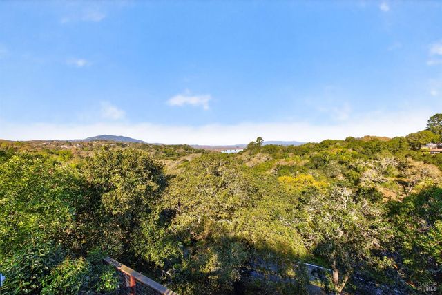 $899,000 | 30 Manzanita Avenue, Novato, CA 94945
