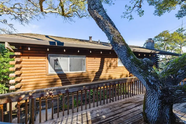 $899,000 | 30 Manzanita Avenue, Novato, CA 94945