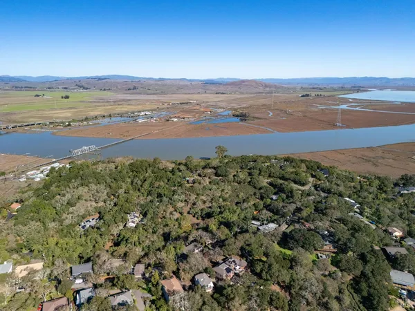 $875,000 | 30 Manzanita Avenue, Novato, CA 94945