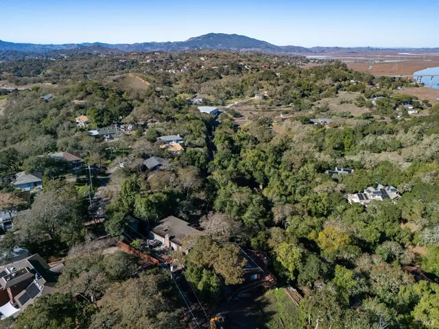 $899,000 | 30 Manzanita Avenue, Novato, CA 94945