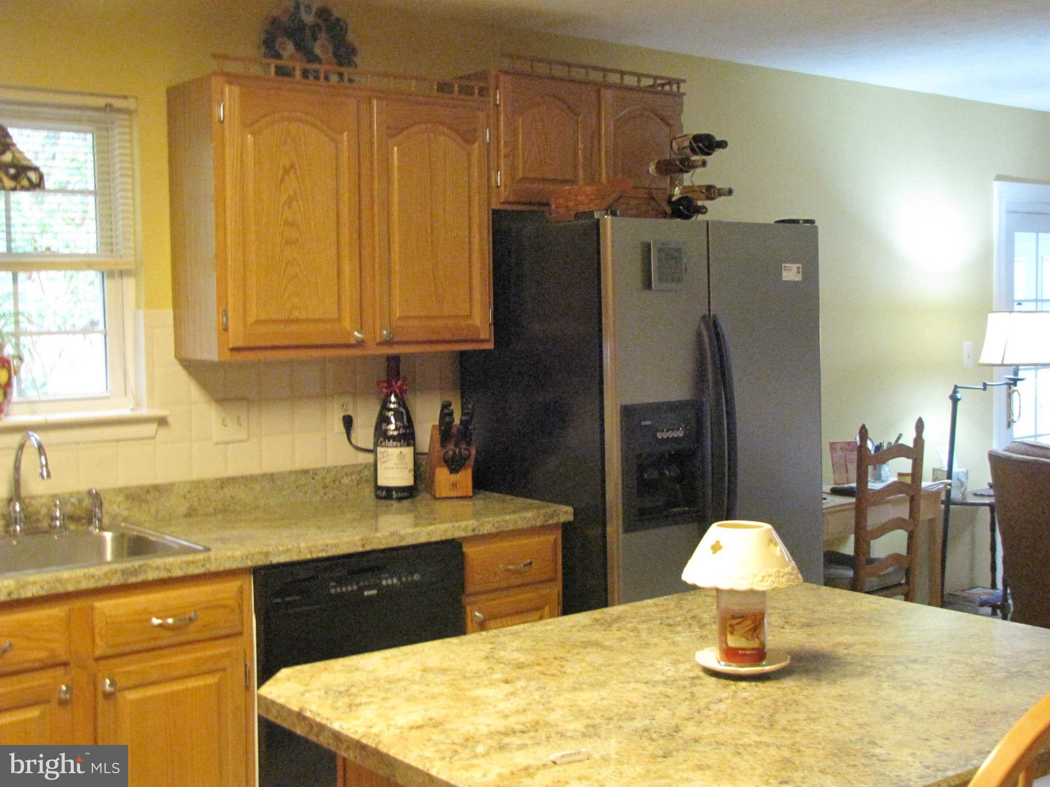 7816 Metacomet Road Hanover, MD 21076 - Photo 13 of 30 Kitchen