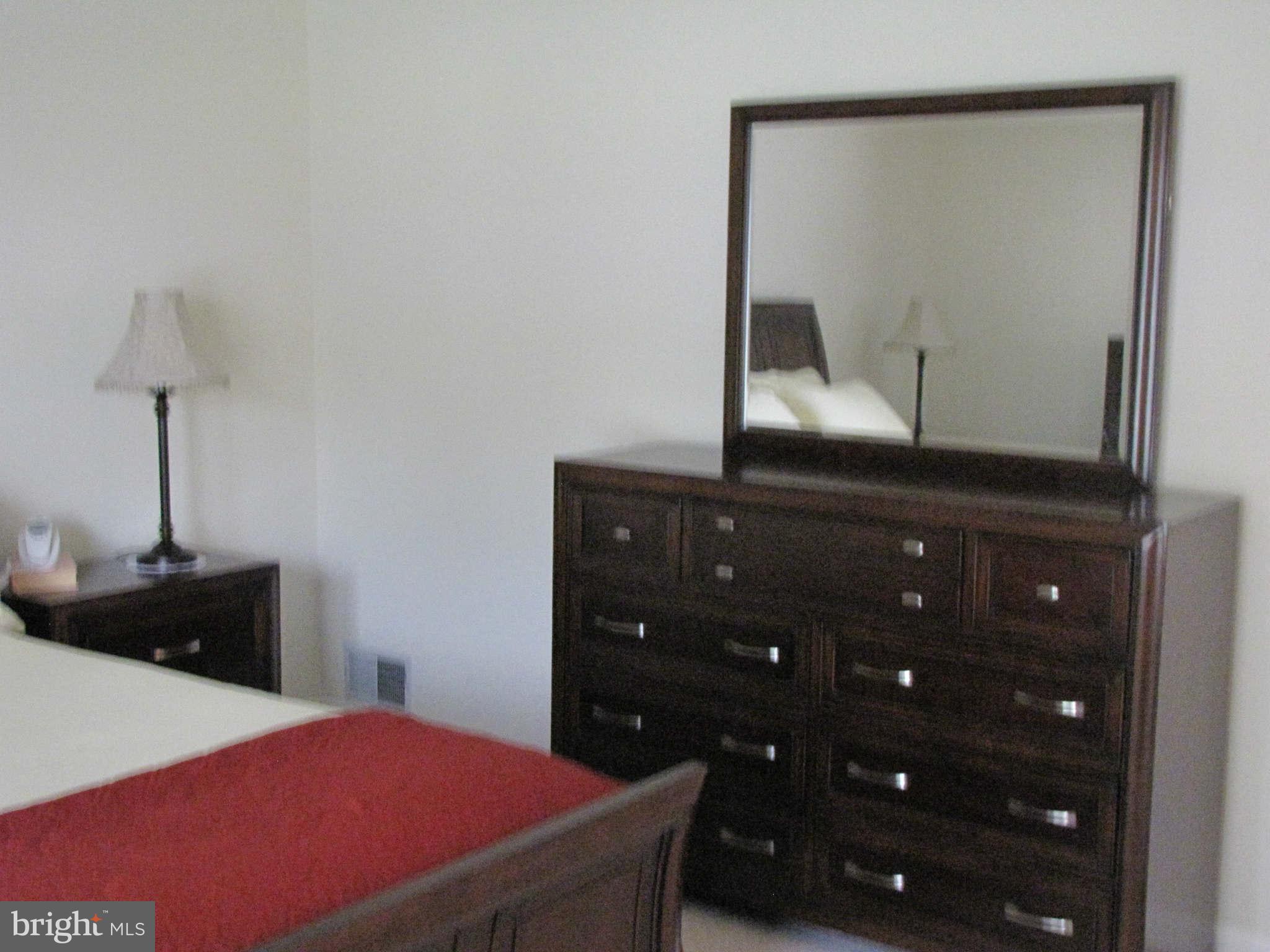 7816 Metacomet Road Hanover, MD 21076 - Photo 17 of 30 Bedroom (Master)