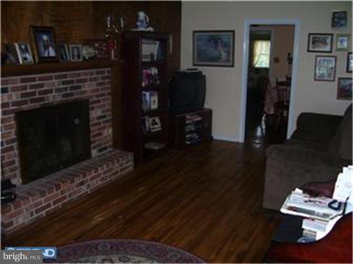 3037 Griffith Road Norristown, PA 19403 - Photo 8 of 23 Gallery Image 8