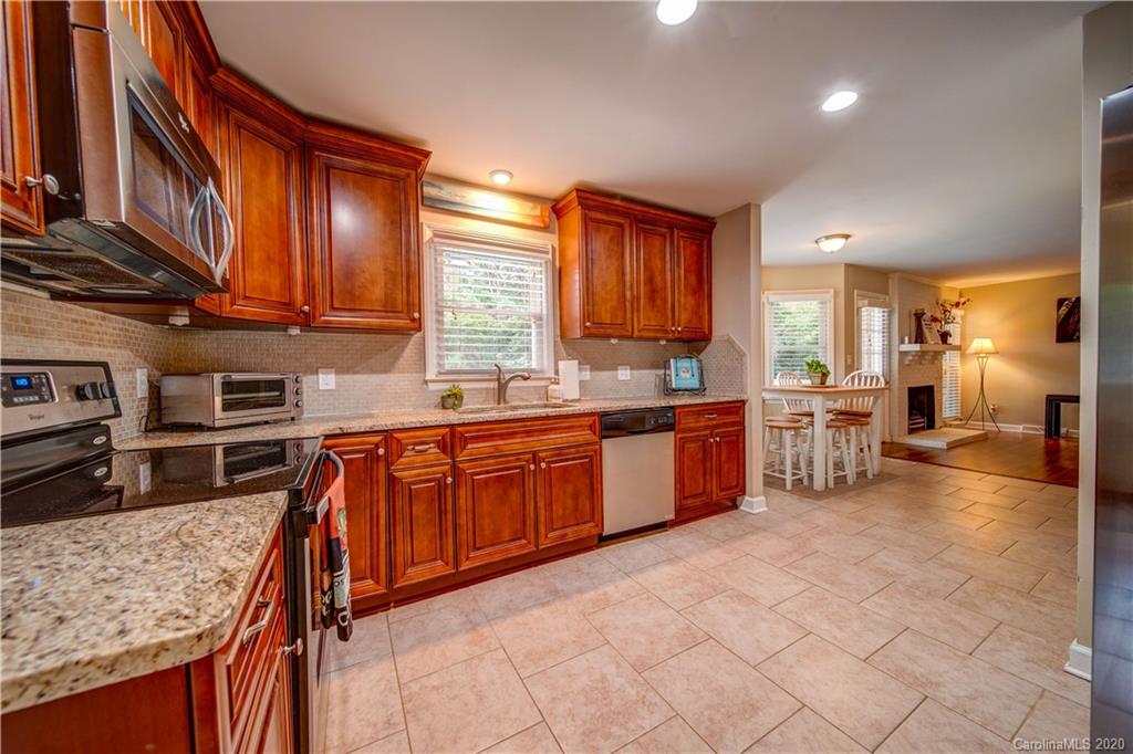 14001 Phillips Road Matthews, NC 28105 - Photo 9 of 35 Gallery Image 9