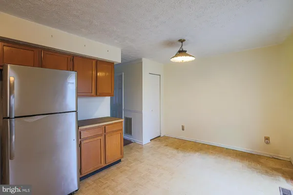 $225,000 | 537 Park Manor Circle, Unit 14, Bel Air, MD 21014