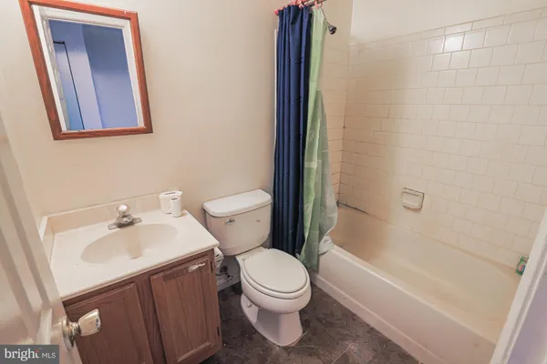 $225,000 | 537 Park Manor Circle, Unit 14, Bel Air, MD 21014