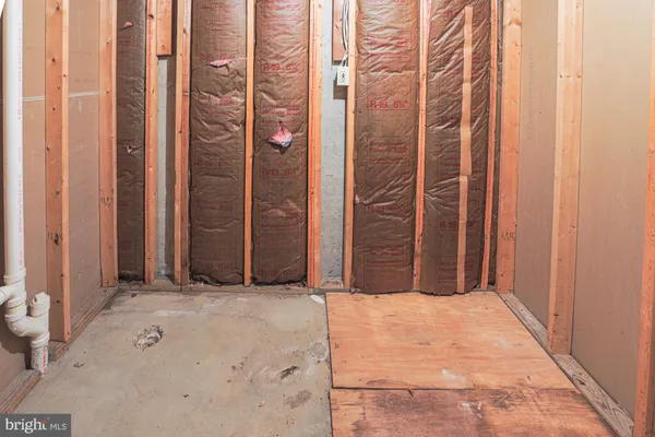 $225,000 | 537 Park Manor Circle, Unit 14, Bel Air, MD 21014