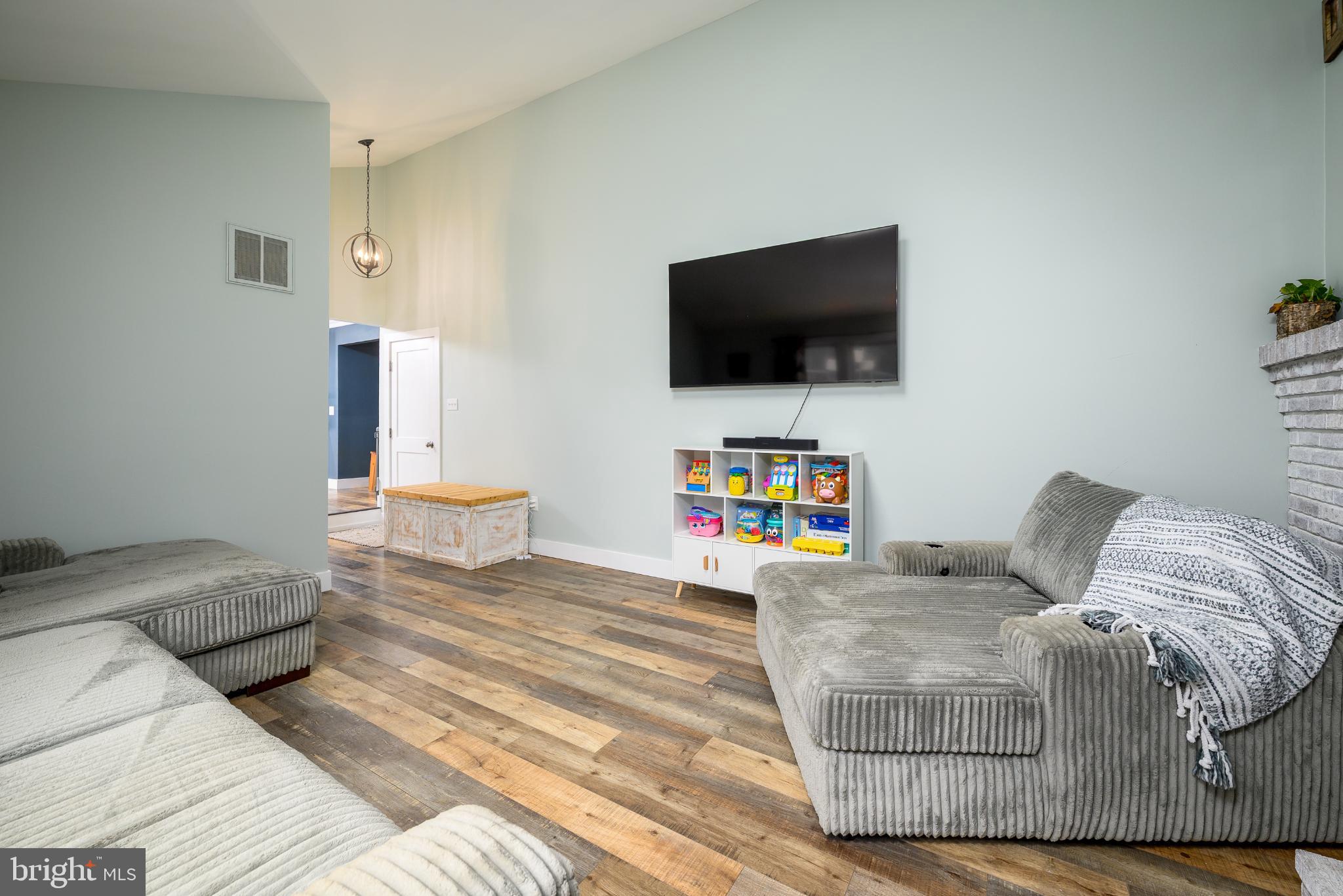 453 Stage Road Little Egg Harbor, NJ 08087 - Photo 28 of 54 Inviting living space with modern charm.