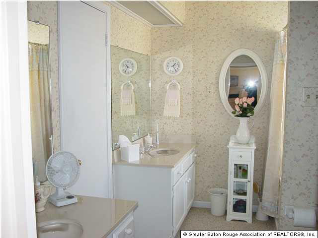 2059 Deer Ridge Avenue Baton Rouge, LA 70816 - Photo 7 of 7
