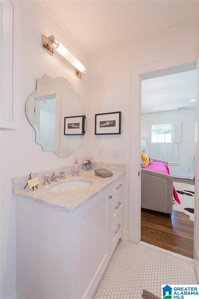 2924 Surrey Road Birmingham, AL 35223 - Photo 38 of 50