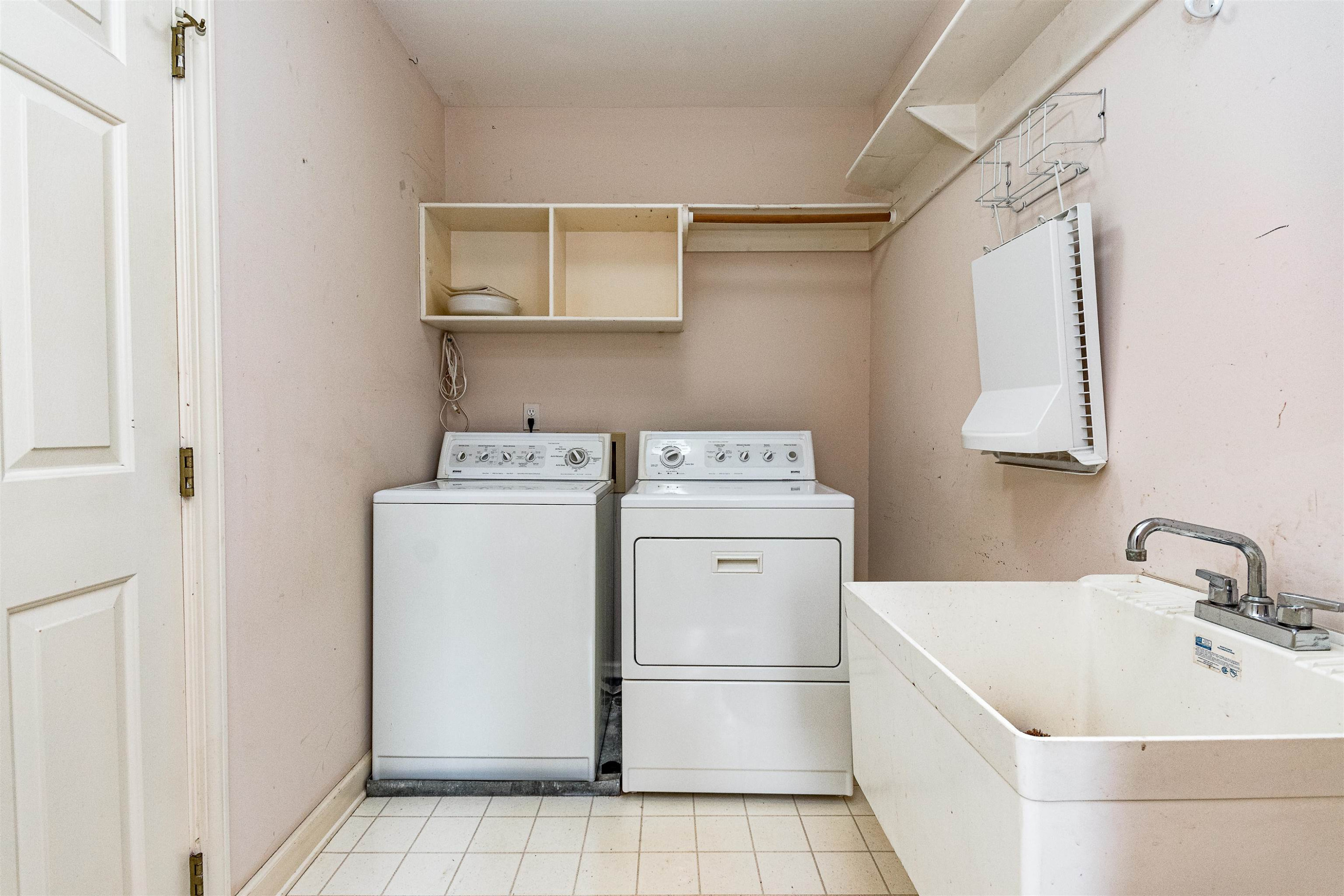 7913 Laurel Mountain Road Raleigh, NC 27613 - Photo 29 of 30 Laundry Room