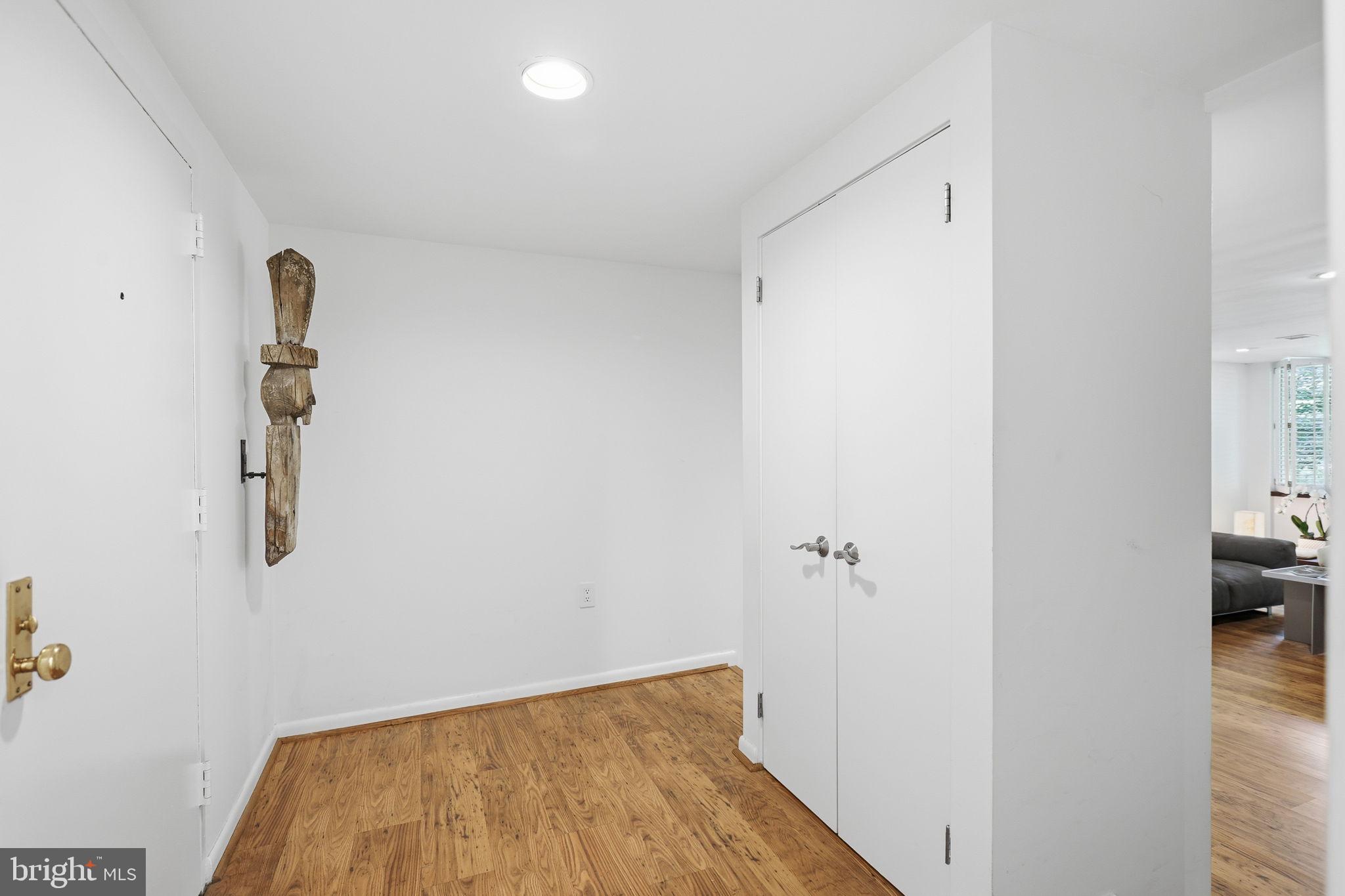 4100 Cathedral Avenue Northwest, Unit 615 Washington, DC 20016 - Photo 11 of 48 Entrance Foyer with Closet