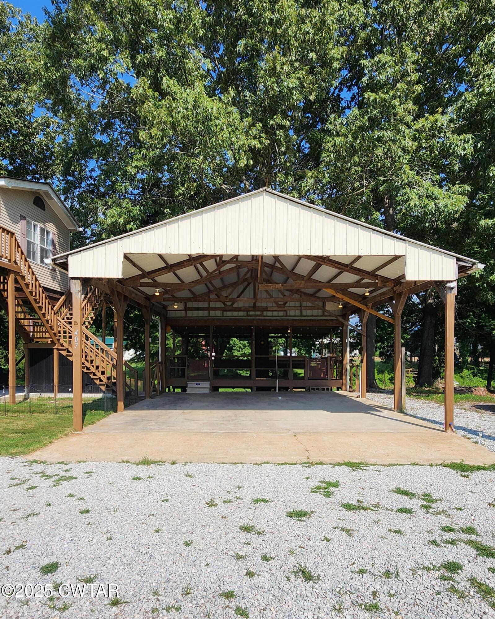 407 Pevahouse Camp Lane Decaturville, TN 38329 - Photo 4 of 44 carport