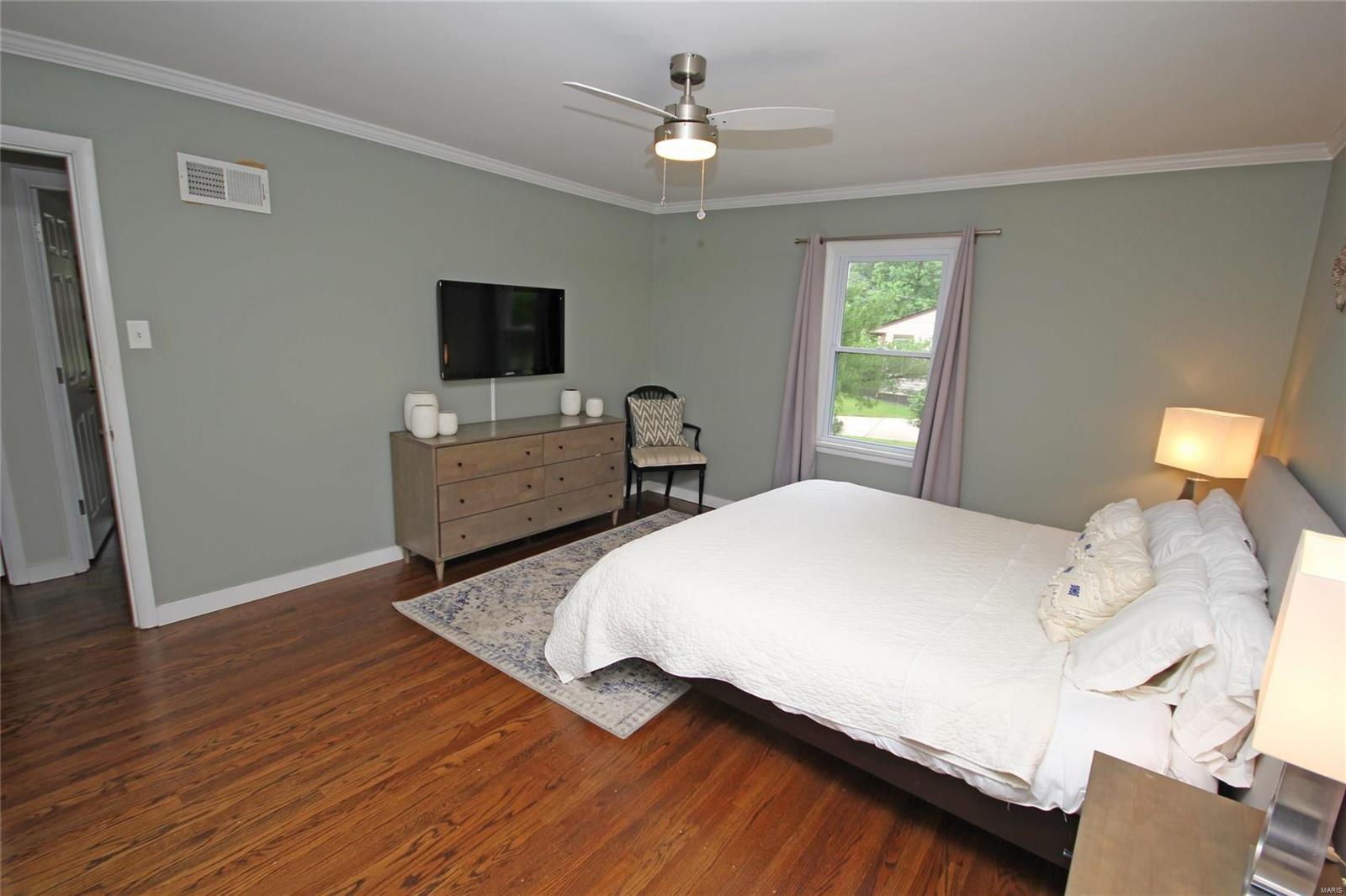 709 Edgar Road St. Louis, MO 63119 - Photo 13 of 35 Gallery Image 13