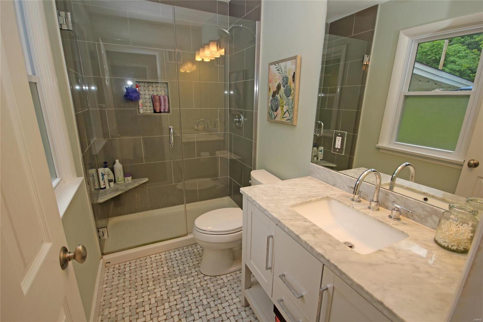 709 Edgar Road St. Louis, MO 63119 - Photo 14 of 35 Gallery Image 14