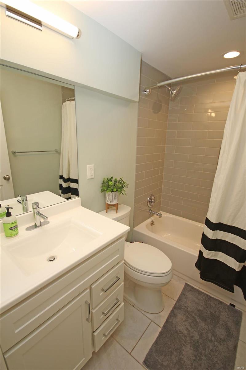 709 Edgar Road St. Louis, MO 63119 - Photo 27 of 35 Gallery Image 27