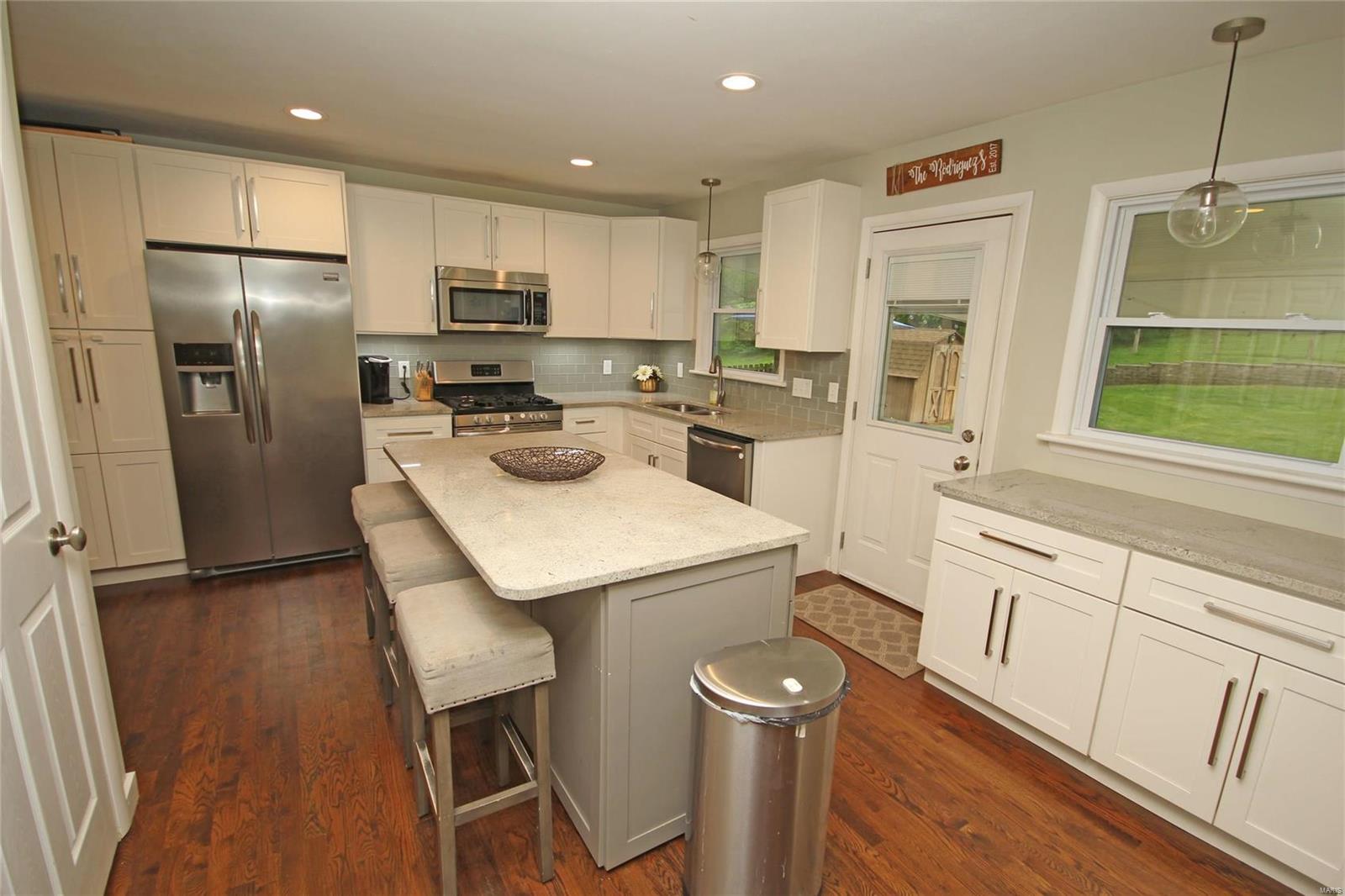 709 Edgar Road St. Louis, MO 63119 - Photo 7 of 35 Gallery Image 7