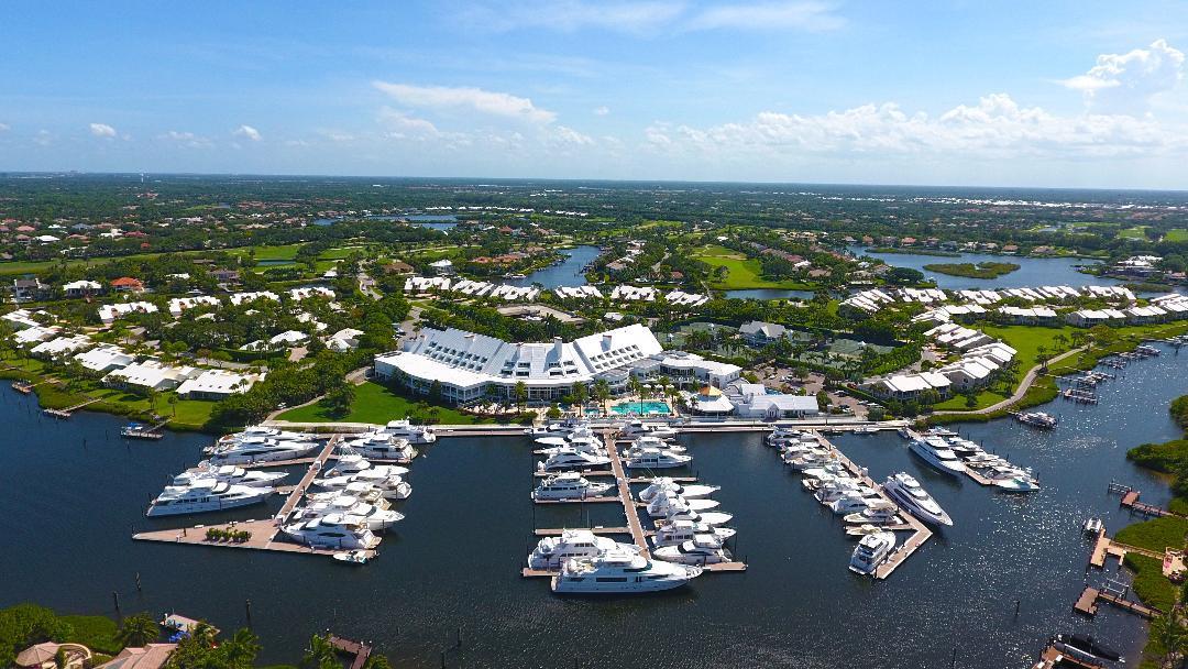 381 Eagle Drive Jupiter, FL 33477 - Photo 9 of 16 thumbnail