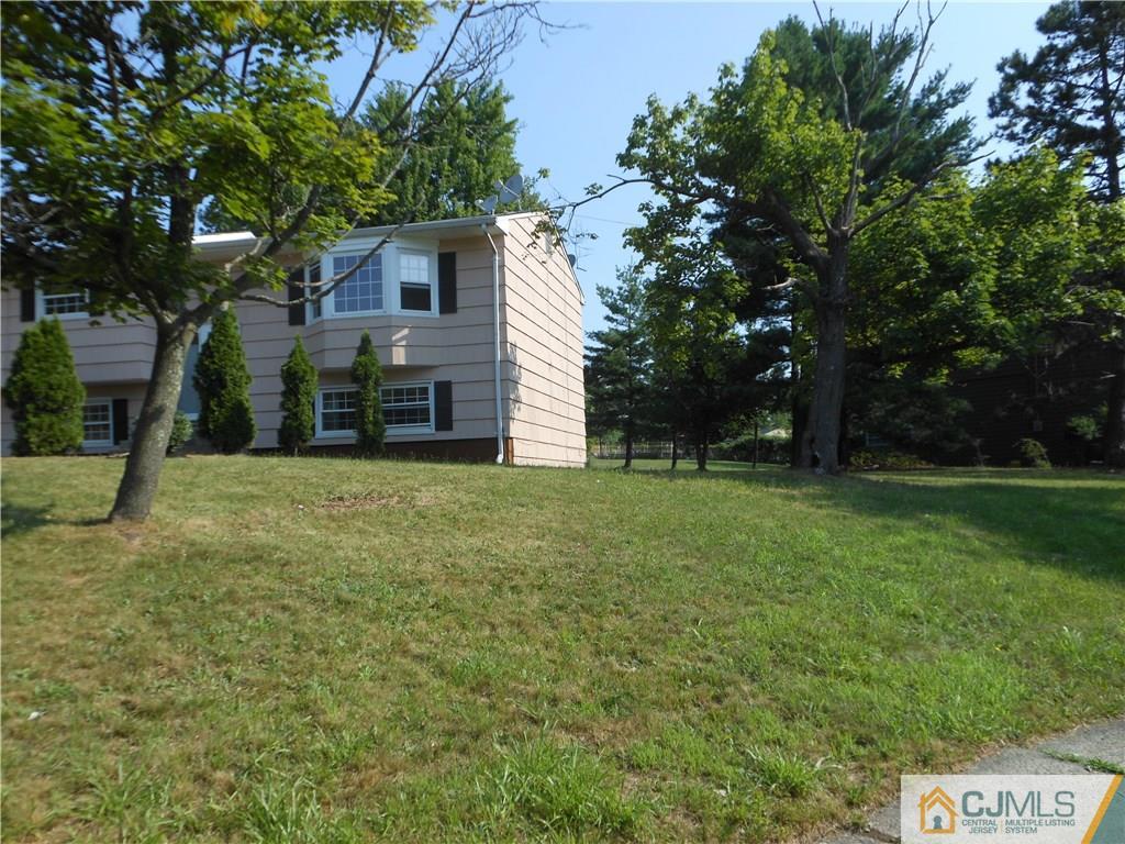 23 University Road East Brunswick, NJ 08816 - Photo 2 of 17 Gallery Image 2