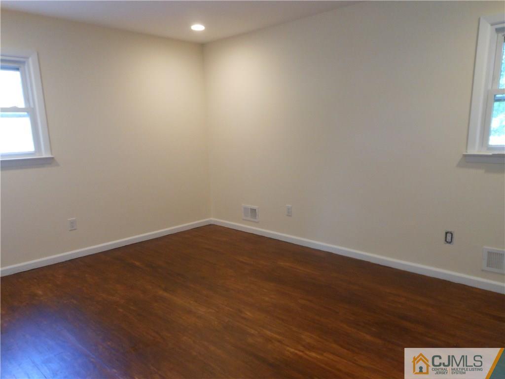 23 University Road East Brunswick, NJ 08816 - Photo 11 of 17 Gallery Image 11